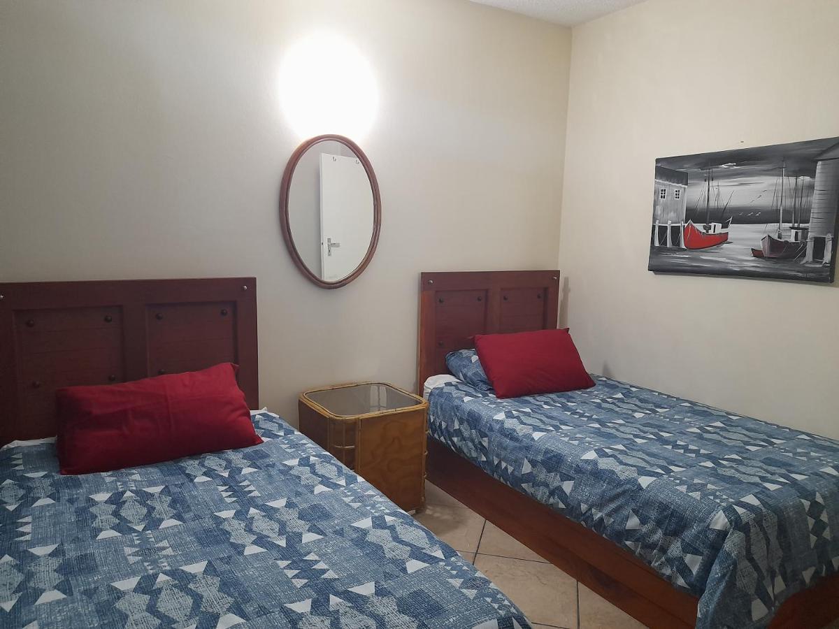 Stella Maris 194 Amazimtoti Self Catering Accommodation Amanzimtoti Bagian luar foto