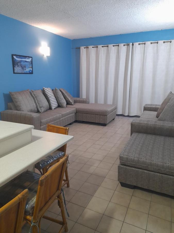 Stella Maris 194 Amazimtoti Self Catering Accommodation Amanzimtoti Bagian luar foto